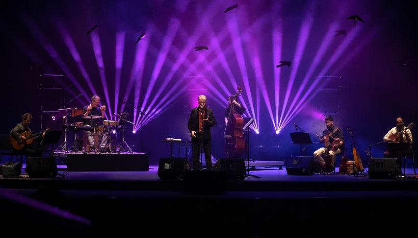 Vicent Torrent presentó 'Racons i cançons' en el Calderón