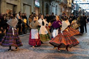 Les Pastoretes van obrir l'any amb dansa, música, alegria i tradició