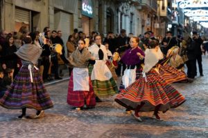 Les Pastoretes abrieron el año con danza, música, alegría y tradición