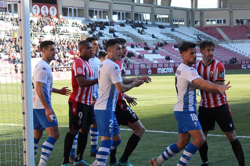 Las Gaunas es un maná para el Alcoyano