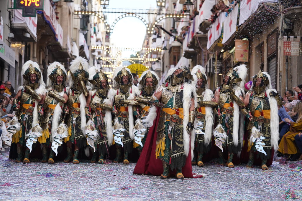 Les grans superfícies no obriran