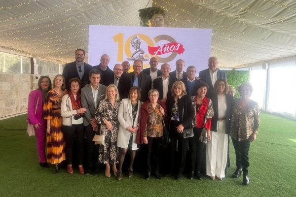 Carrozados La Moderna celebra 100 anys d'història empresarial