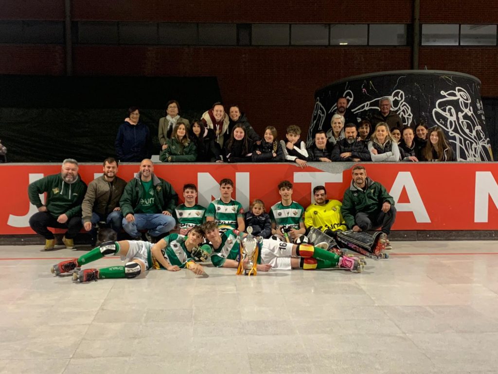 El Sporting Alcoi estrena su palmarés con el título autonómico júnior