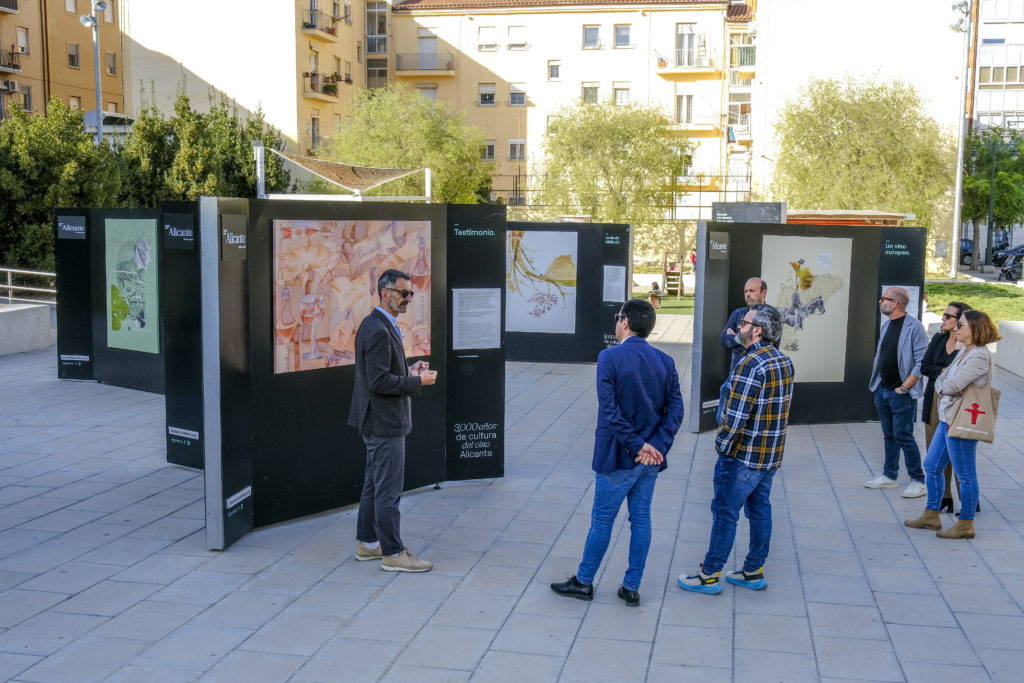 Alcoi recrea 3.000 anys del vi