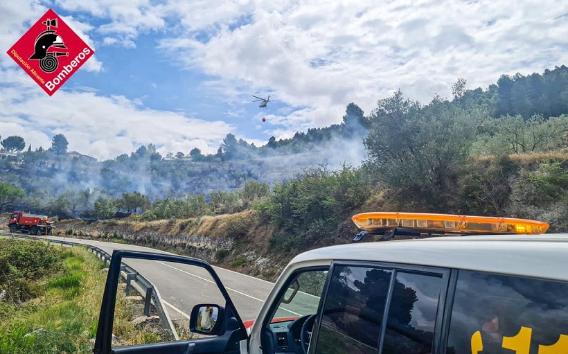 Dos incendios de vegetación y forestal en dos días