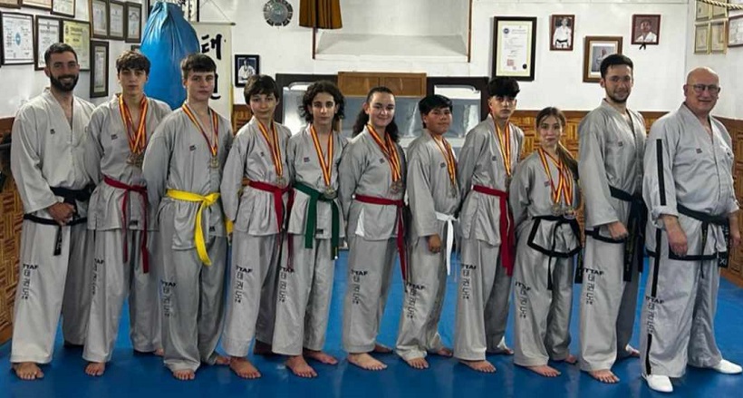 Huit medalles del Club Tae en el Campionat d'Espanya de Taekwondo Unificat