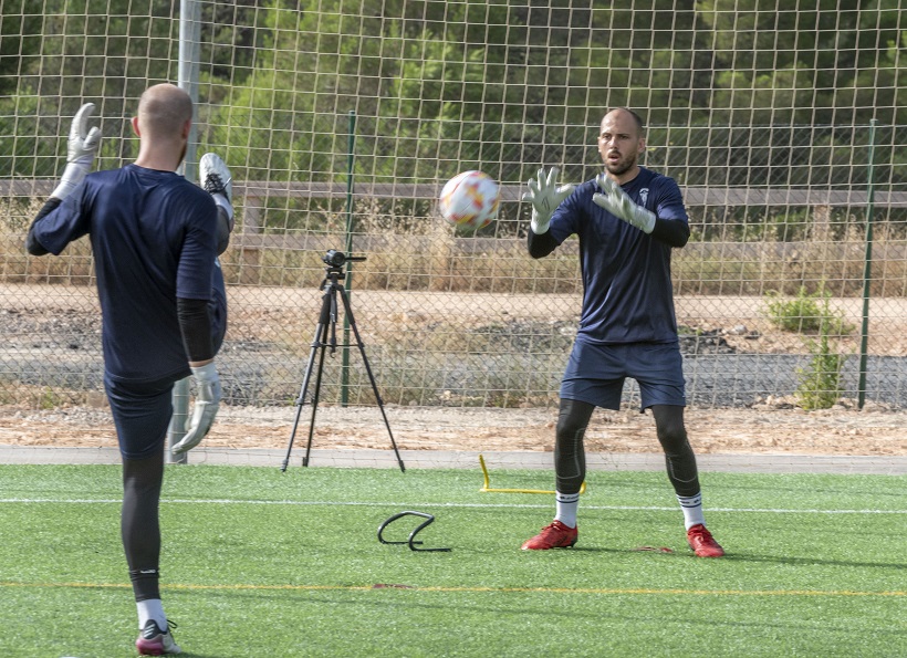 Sergio Gil i Mikel Pradera completen les fitxes sènior de l'Alcoyano