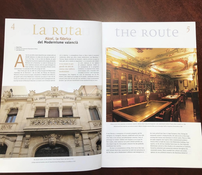 Els atractius turístics i patrimonials modernistes d'Alcoi protagonitzen el número 39 de la revista *Coup de *Fouet editada per la Ruta europea del Modernisme. L'única revista internacional dedicada enterament al *Art *Nouveau. Des de la contraportada i a través de les 6 primeres pàgines de la revista, el modernisme s'obri als lectors amb fotografies a tot color d'espais singulars com el Cercle Industrial, l'antic parc de bombers, alguns habitatges privats, la Casa de Laporta, Casa d'Escaló, actual seu del Conservatori de Música i Dansa de la ciutat i la Casa del Polit, entre altres. Aquesta revista editada pel *Institut del *Paisatge Urbà de Barcelona es publica en anglés i català i es fa arribar a tots els membres del *Art *Nouveau Club a més de les institucions i països que formen part de la Ruta europea del modernisme. La revista és semestral i té una tirada de 1.800 exemplars.