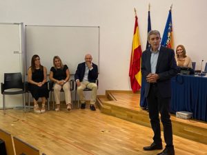 Adela Salieto, Santiago Aniceto i Belén Abad, primers confirmats del nou equip de l'àrea de Salut