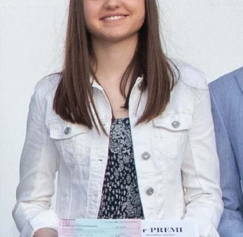 Elena Ferre consigue un Premio Extraordinario de Bachillerato