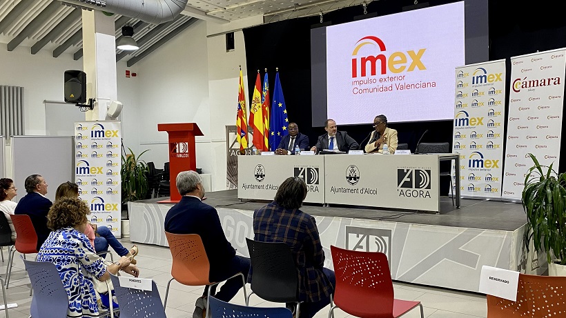 El IMEX reunió a unas 70 empresas interesadas en exportar