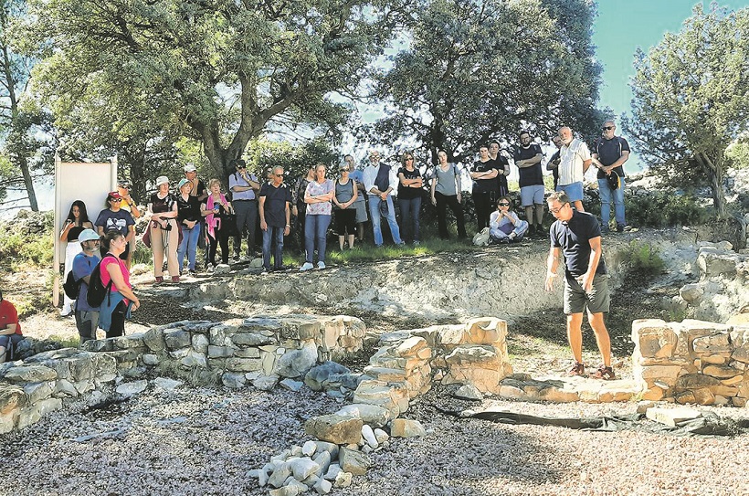 Ple en les visites a La Sarga i El Puig