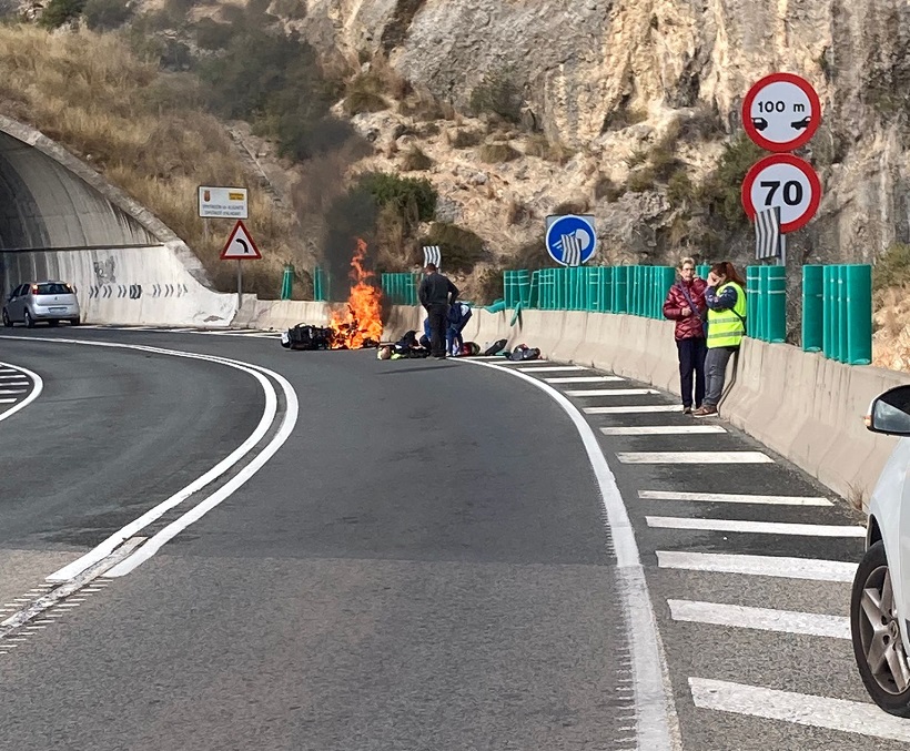 Varios heridos en un accidente de tráfico en el túnel del Salt