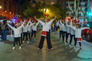 La Zona Alta recibe con cariño a Papa Noel 