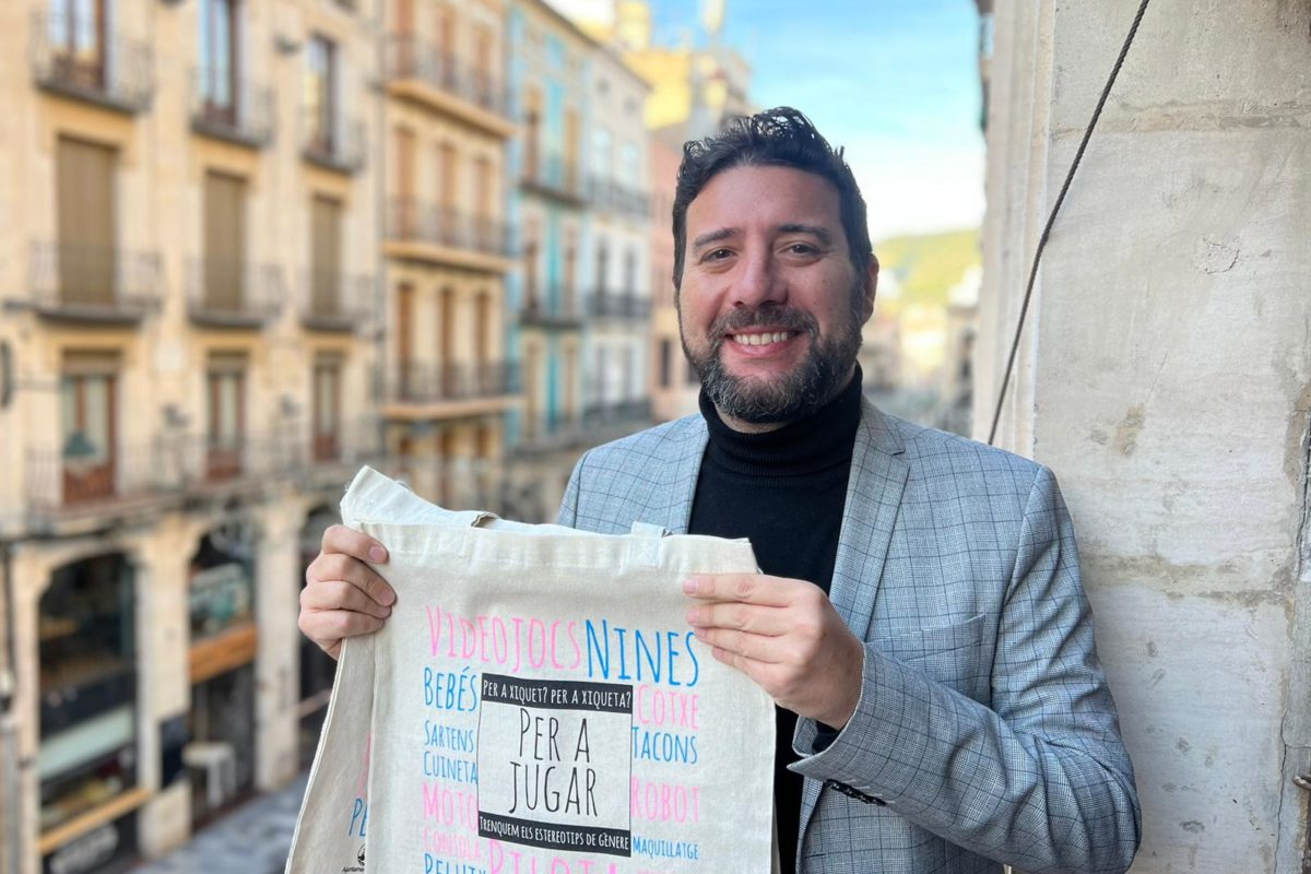 Alcoy lanza una campaña para promover los juguetes no sexistas