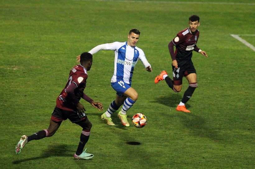 L'Alcoyano arriba a un acord amb el Deportivo per a traspassar a Raúl Alcaina