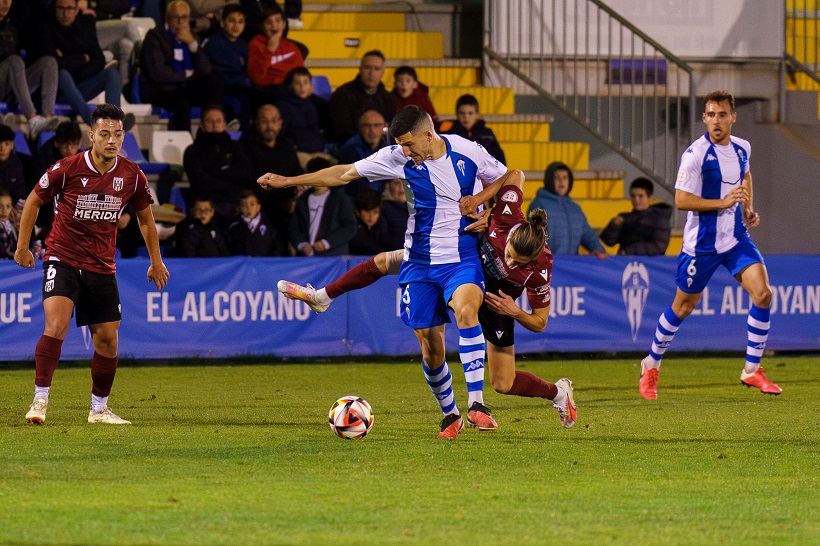 El Alcoyano se enfrenta al Antequera en el último partido de la primera vuelta