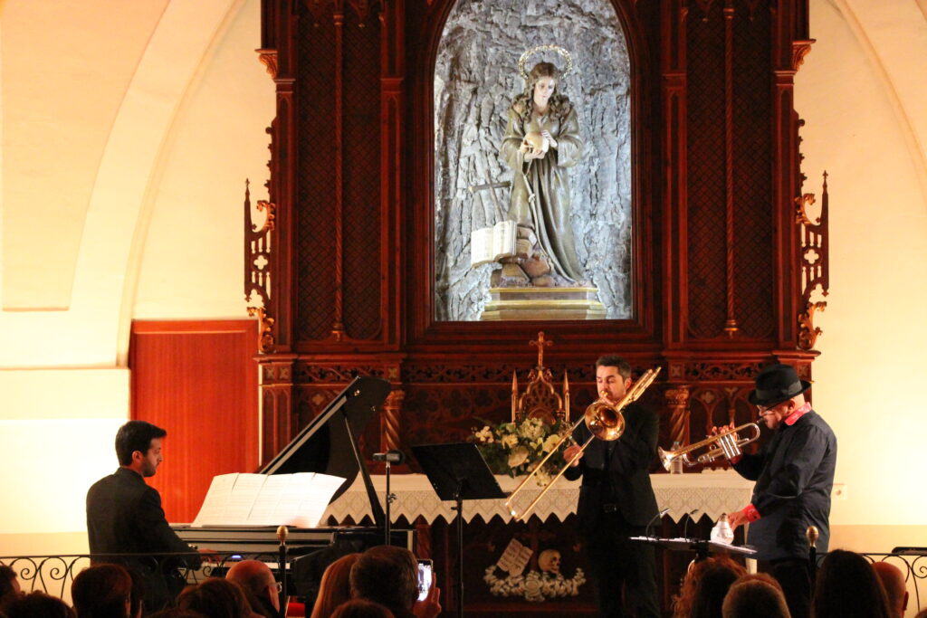 Concierto en acción de gracias en la ermita de la Malena Concierto en acción de gracias en la ermita de la Malena