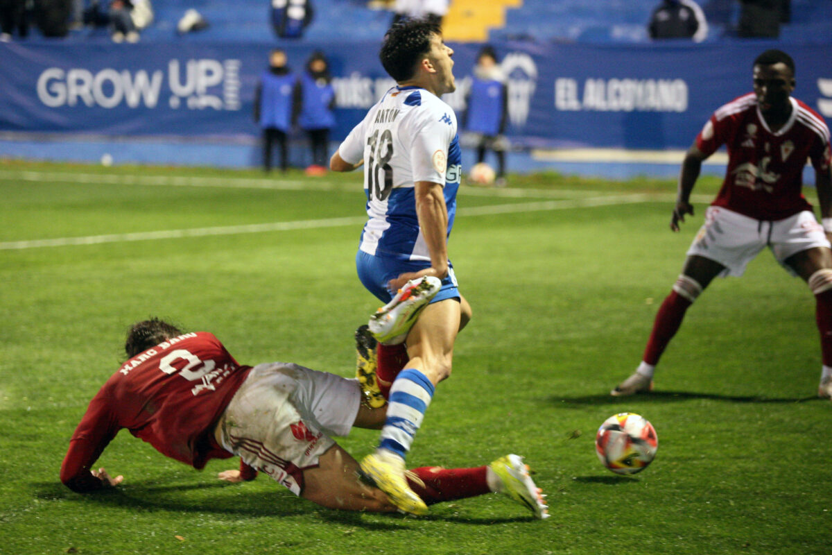 Resumen Alcoyano-REal Murcia (2-3)