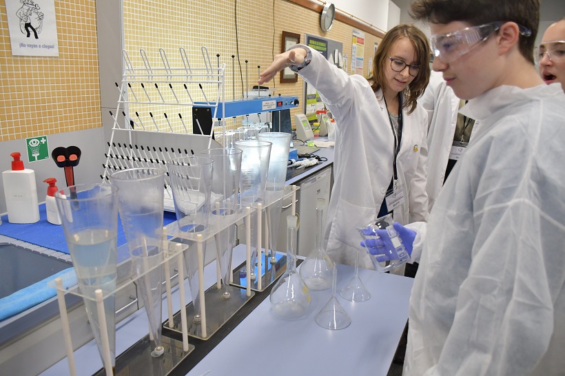 Un miler d'estudiants gaudeixen de la ciència