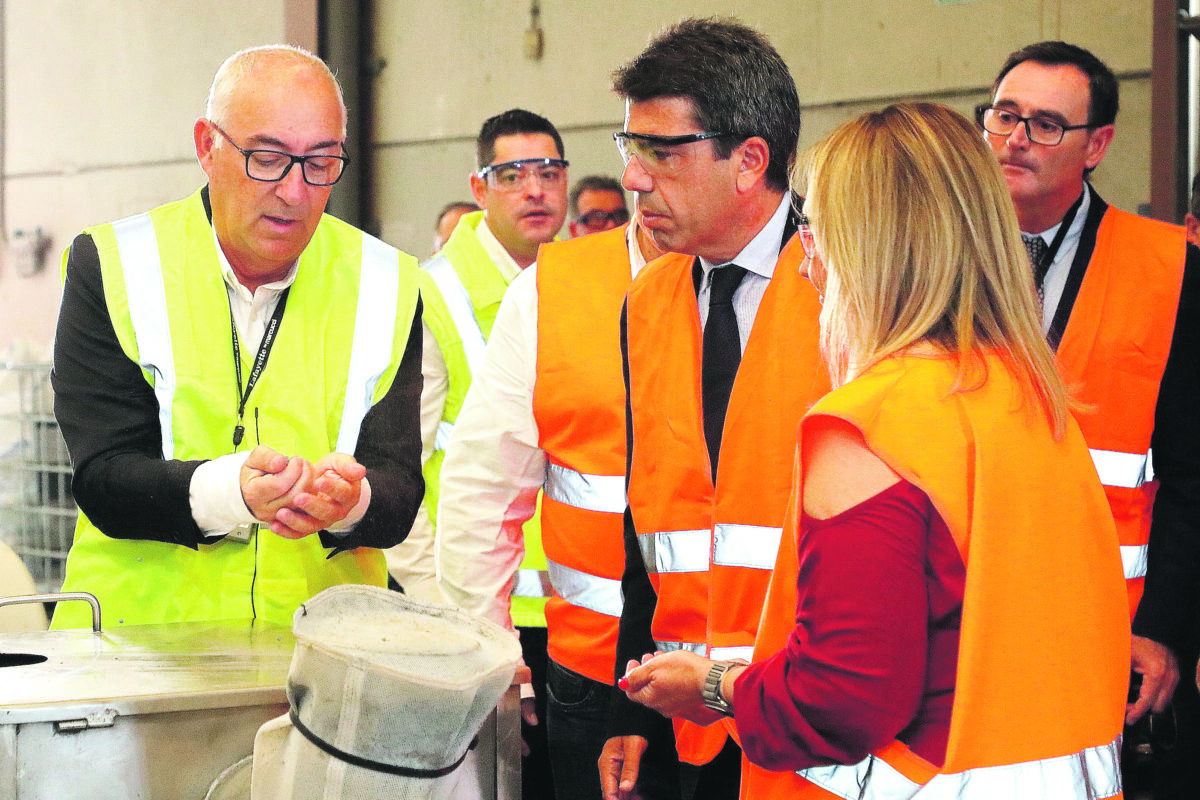 Mazón anuncia a Ibi sancions per a combatre la falsificació de productes