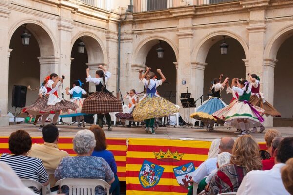 Danses Sant Jordi celebra su XXXII Aplec