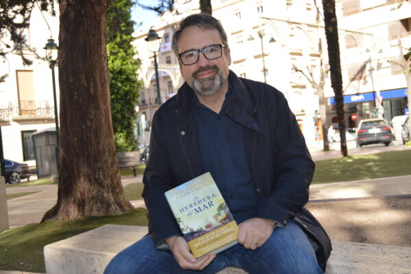 El viaje a la peste negra del escritor Juan F. Ferrándiz