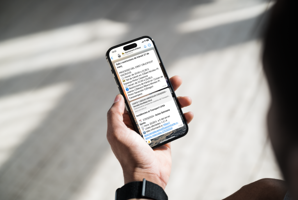 L'Ajuntament d'Alcoi supera les 2.000 persones inscrites al canal d'informació de WhatsApp