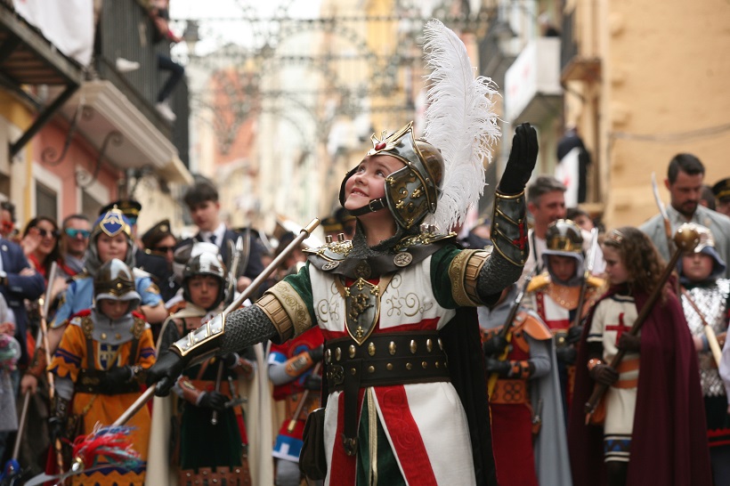 La infantesa festera protagonitza una multitudinària Glòria Infantil