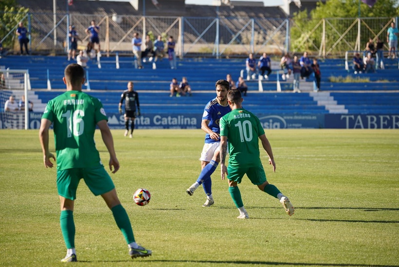 Un gol de risa cierra la semana más negra del Alcoyano