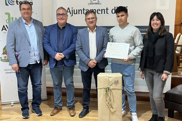 Premios al Andreu Sempere y Pare Vitòria por el compostaje