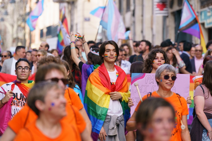 Alcoi ix al carrer hui per a reivindicar la diversitat sexual