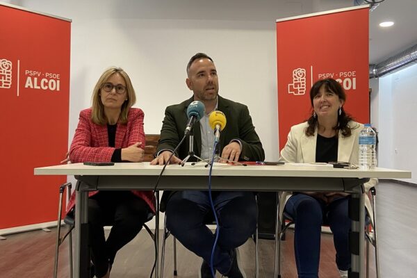 El PSOE critica al PP por las decisiones en materia sanitaria en la zona
