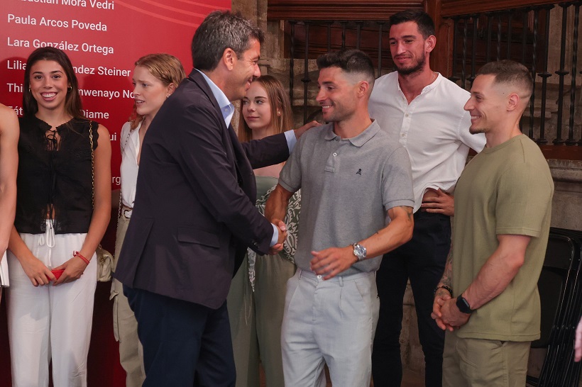 Mazón reuneix al Palau als esportistes olímpics valencians