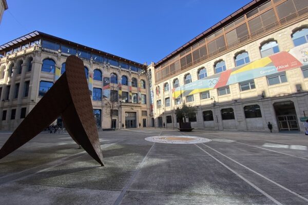 Educación destina cinco millones de euros para becas universitarias de exención de tasas