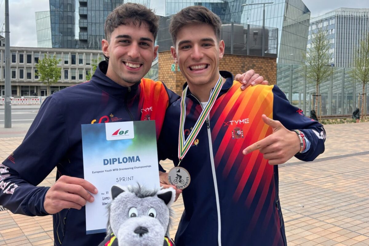 Joan Montes, doble satisfacción en Lituania