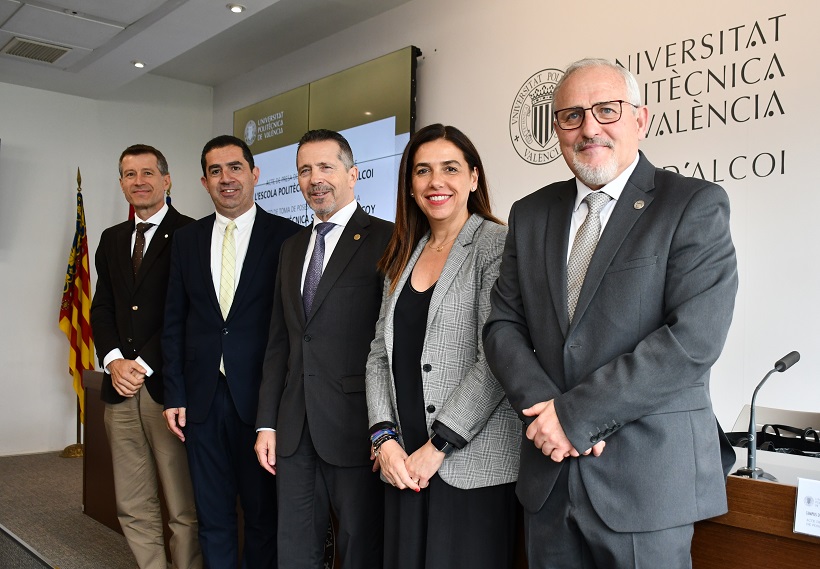 Pau Bernabeu toma posesión como director del Campus de Alcoy de la UPV