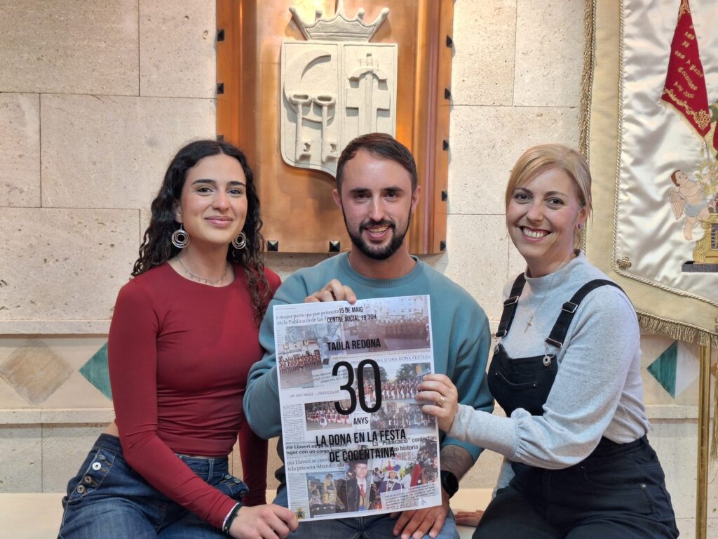 Cocentaina recorda les tres dècades de la dona en la festa de Moros i Cristians