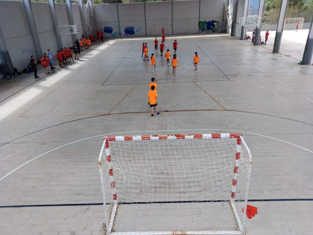 Modifican la ordenanza fiscal del polideportivo