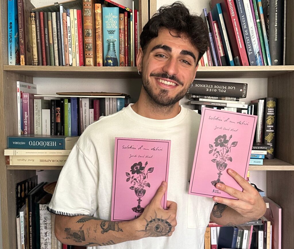Jordi Davó revela su alma poética con 'Solstici d'un deliri'