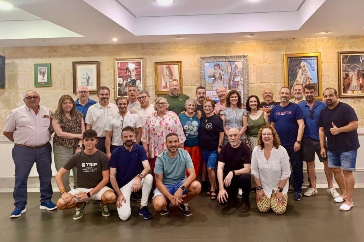 Los artesanos de la Festa proponen formación académica para el sector