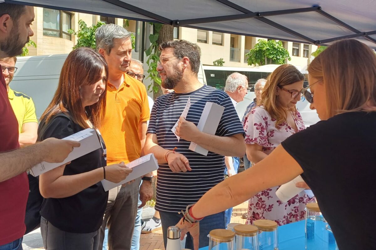 Una cata constata la elevada calidad del agua de Alcoy
