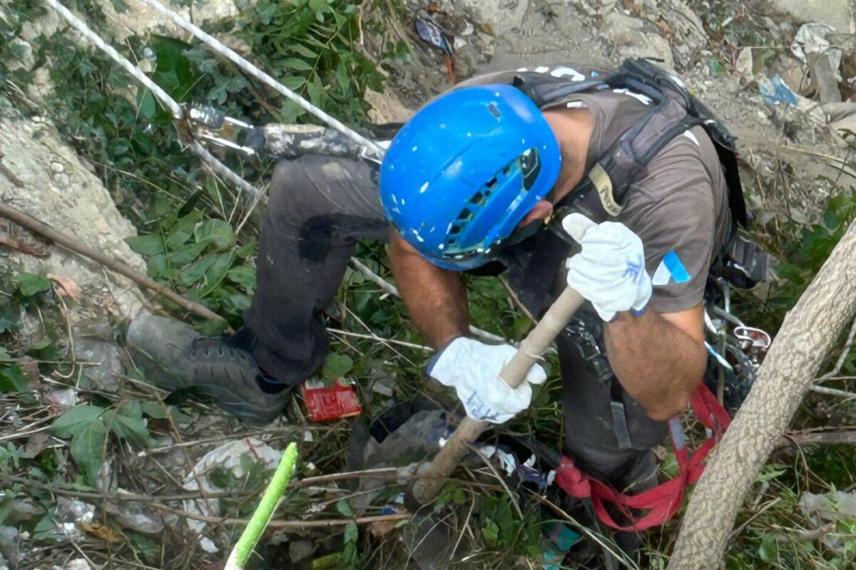 Alcoy: actuación contra la basura
