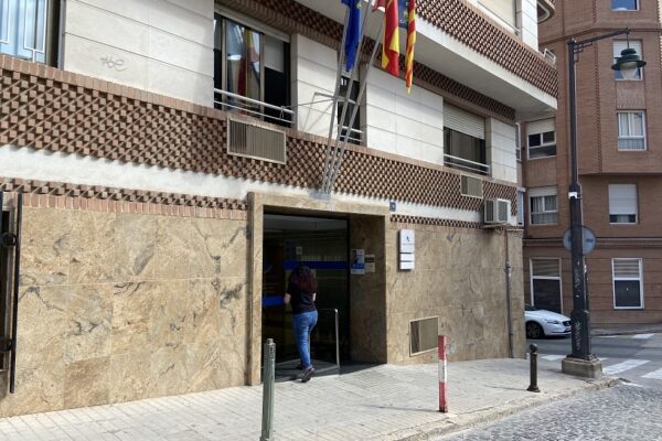 Alcoy dispone de atención presencial para la campaña de la renta