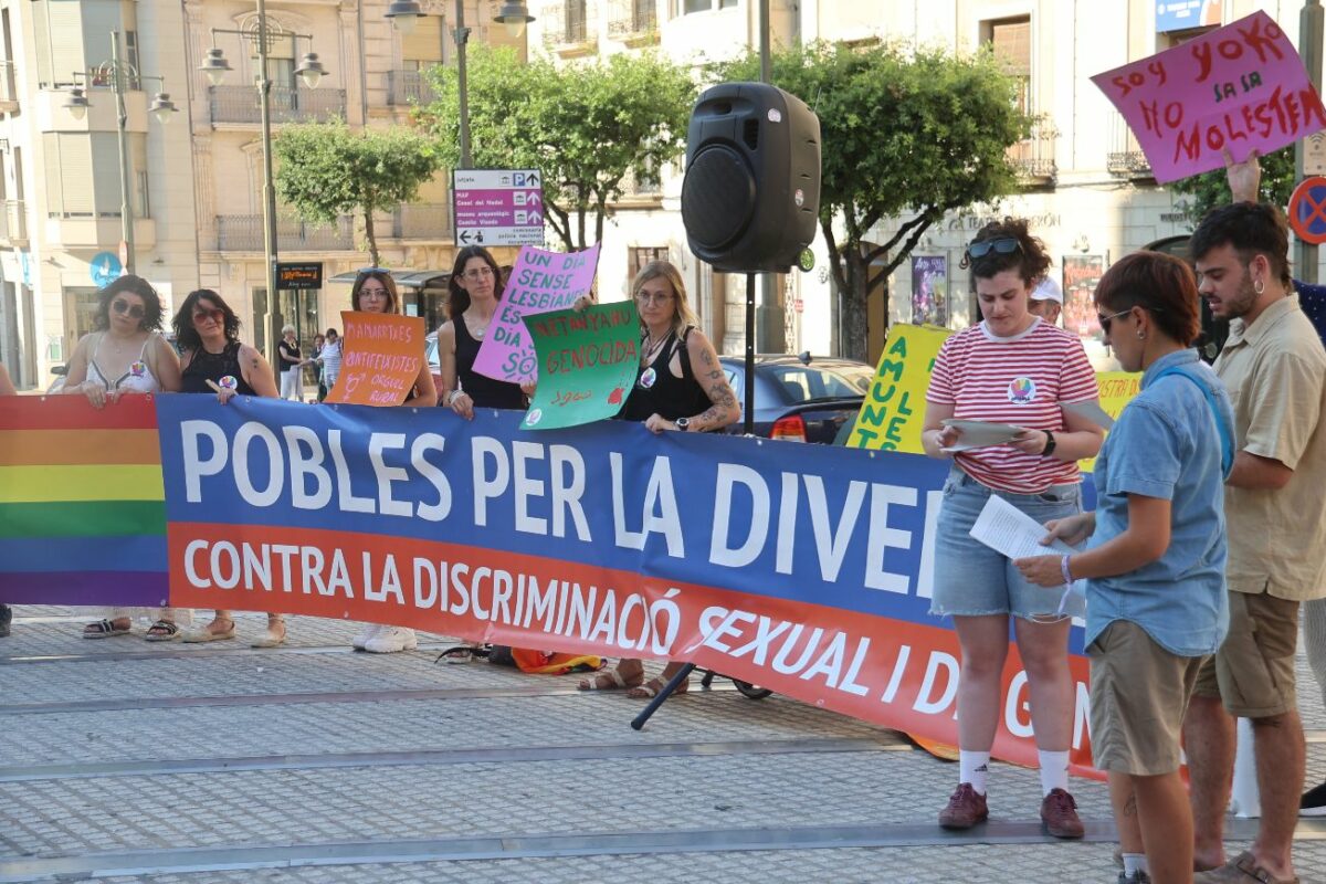 Fer-se veure per existir amb tranquilitat: Alcoi celebra l’Orgull 2025