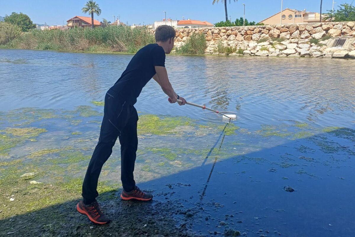 La UPV investiga contaminantes en el río Serpis