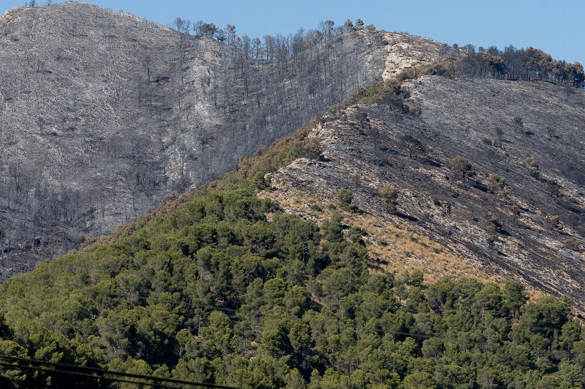 L'incendi forestal d'Ibi i Alcoi està controlat