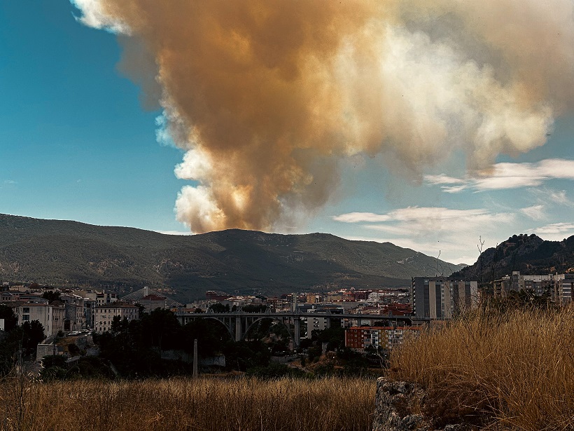 Declarado un incendio forestal en el paraje de San Pascual de Ibi