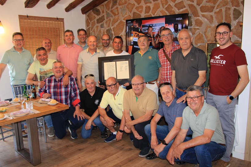 El emotivo reencuentro vivido en el Moto-club Bañeres
