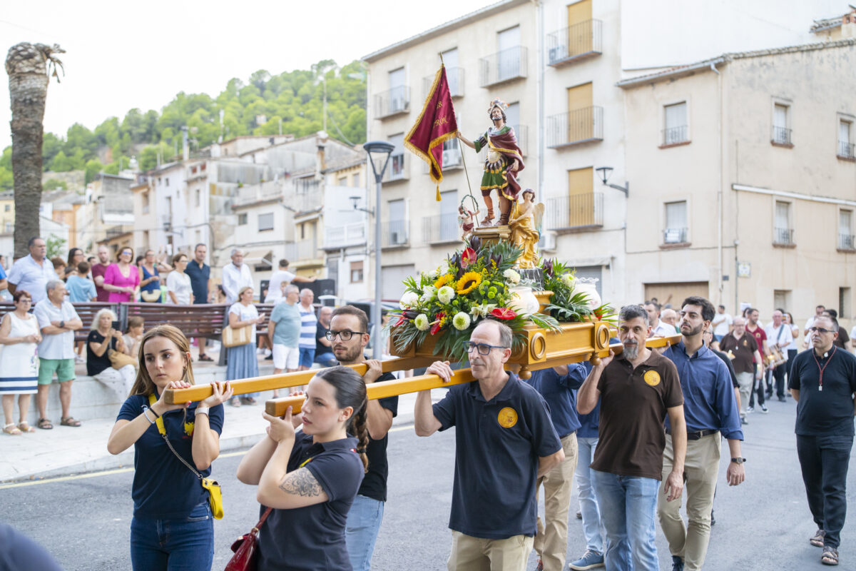 Cocentaina estrena hoy su trilogía de Moros y Cristianos con la interpretación del Himno